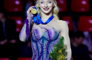 Bicon Figure Skater Amber Glenn Wins Gold in Prestigious World Championship