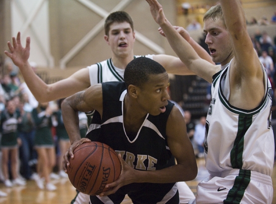 Coach and parents submit conflicting legal actions in Lincoln boys basketball controversy