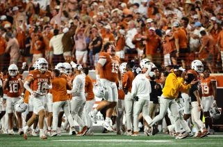 Georgia Bulldogs versus Texas Longhorns