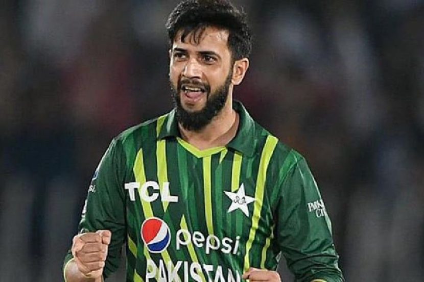 Imad Wasim and Mohammad Amir announce retirement from international cricket