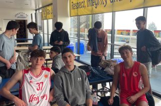 Israeli High School Basketball Squad Comes Together at Sinai Temple