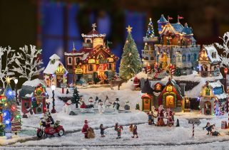 Larger & Improved Festive Toy Collection & Automobile Exhibition!