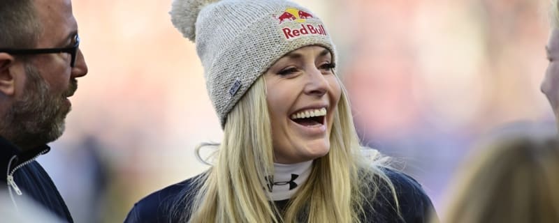 Lindsey Vonn wraps up 24th place in the downhill event in her initial race since revealing her comeback at the age of 40.