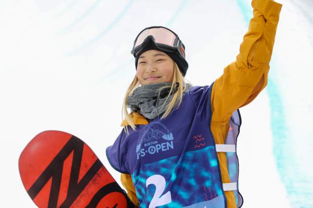 Mastro takes home the women's snowboard halfpipe gold, while China's Cai secures silver at the FIS World Cup in Chongli.