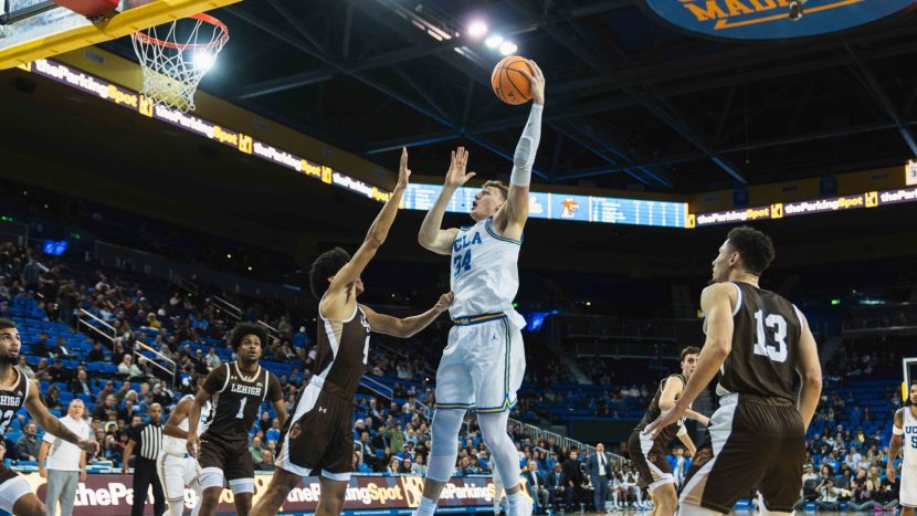 Men's Basketball against Lehigh