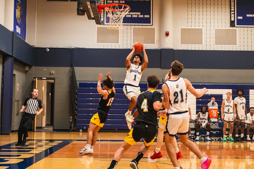 Men's Basketball Hosts Campbell In Non