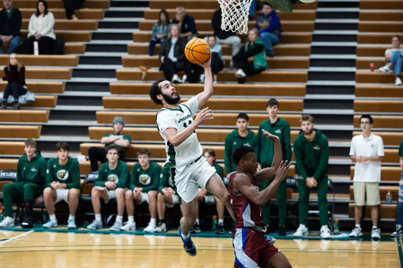 Men's Basketball Triumphs Over Minnesota