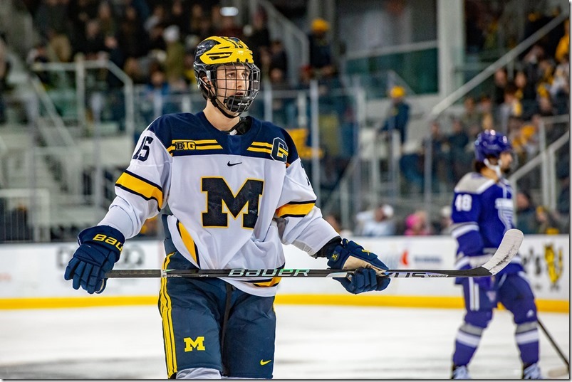 Michigan Shut Out in Away Defeat Against No. 4 Minnesota