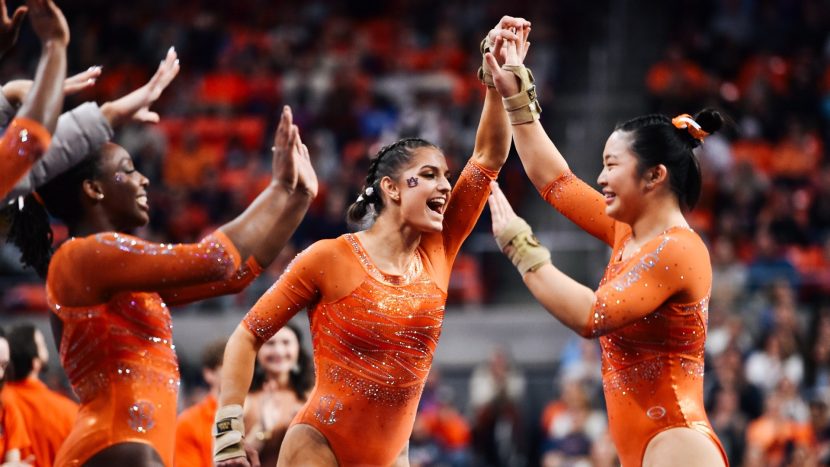 UCLA Gymnastics Ranked No. 10 in Preseason Coaches Poll