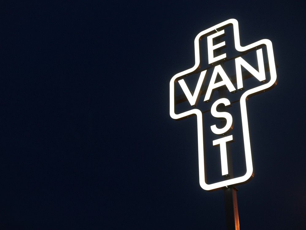 Vancouver city council member suggests moving the ‘iconic’ East Van Cross
