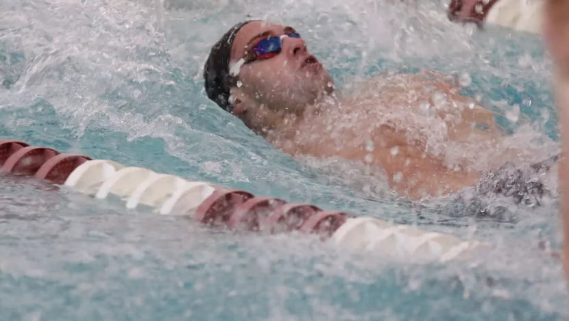 Women's Swimming Sets New Pool Relay Records in Five Events on Saturday