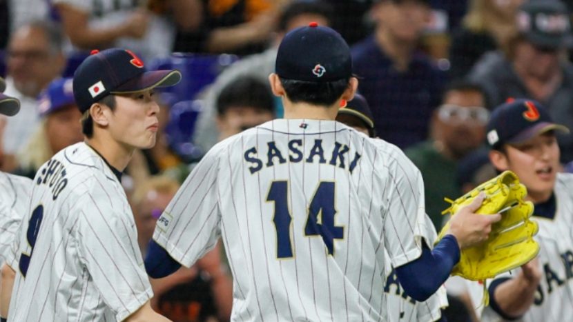 Latest MLB Rumors on Arenado, Sasaki and more ahead of spring training