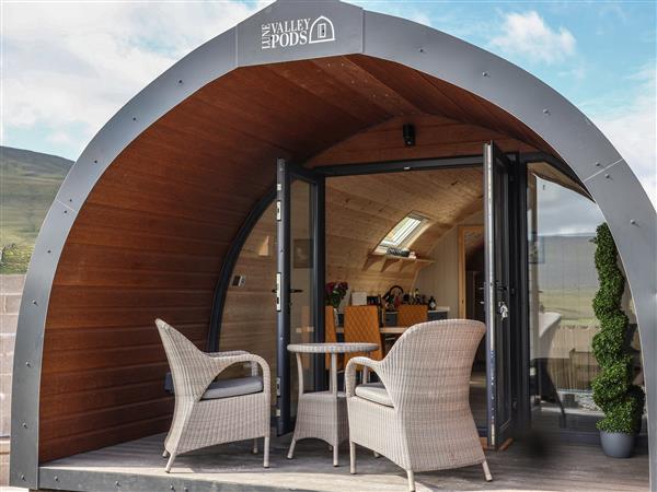 New winter program combining dory rowing and sauna begins in Belfast