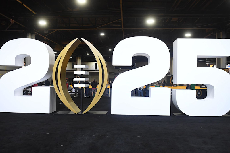Sports Illustrated's 2025 All–College Football Playoff Team