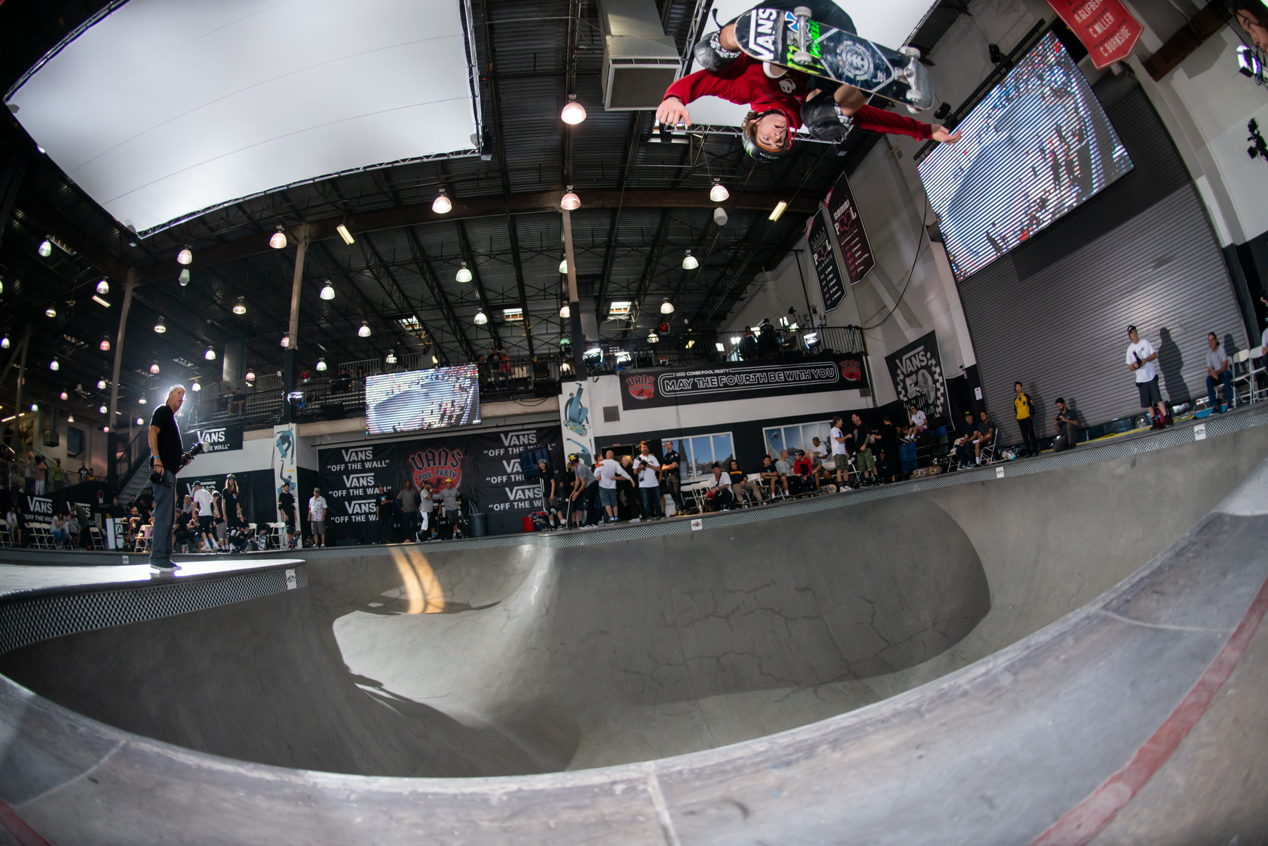 Vans Pool Party Combi 2025