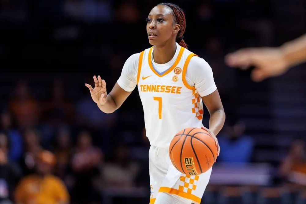 Women's Basketball falls at Sam Houston Saturday afternoon