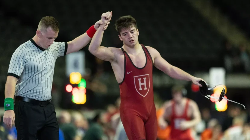 Wrestling Sweeps Duals Against Harvard, Brown