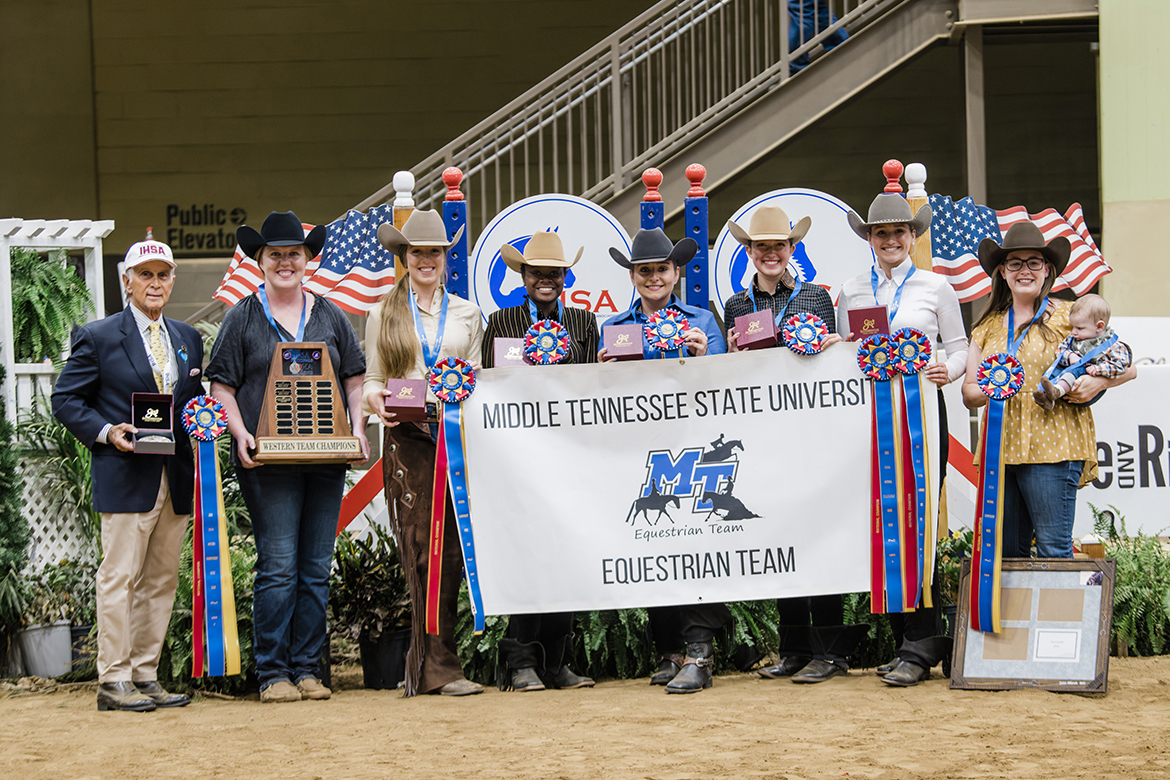 IHSA Makes Program History As First Zone 4 Region 2 High Point Team!