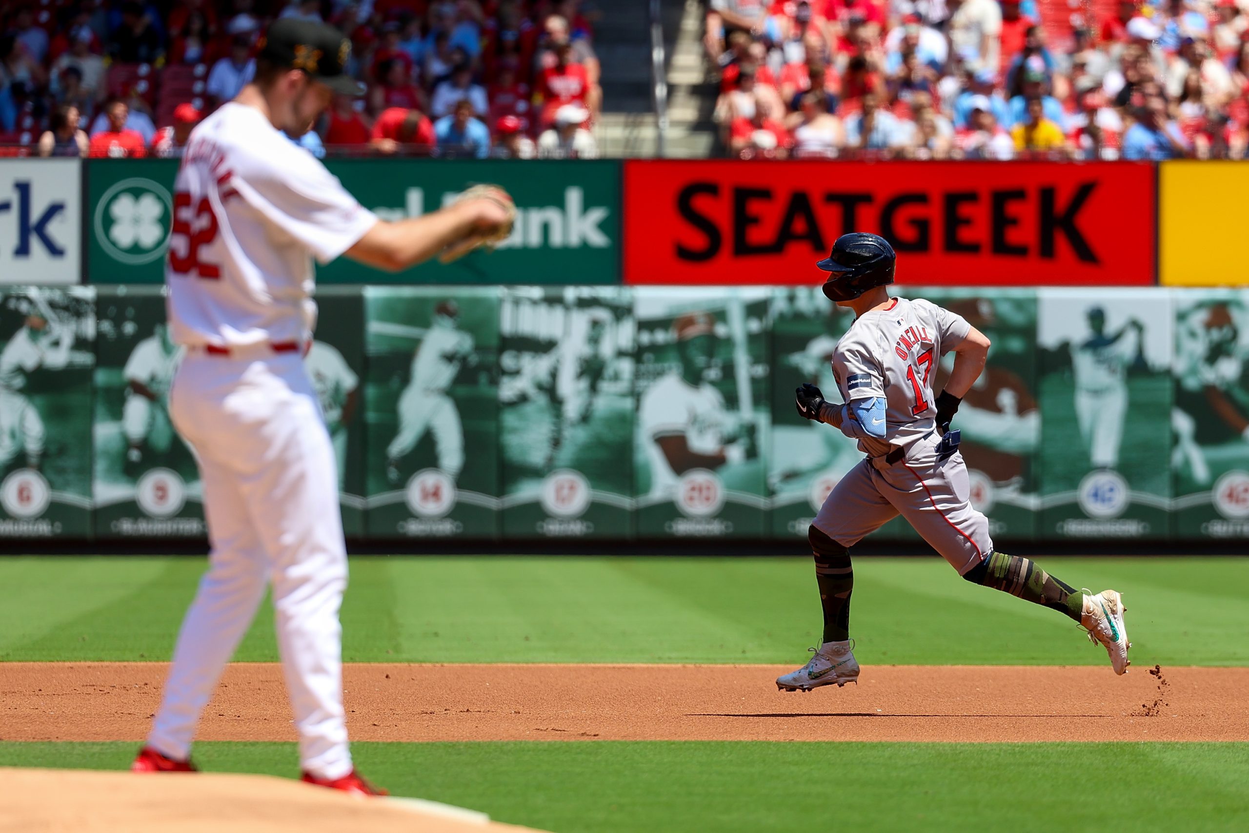 Tyler O'Neill homers in SIXTH straight Opening Day, adding to his MLB record