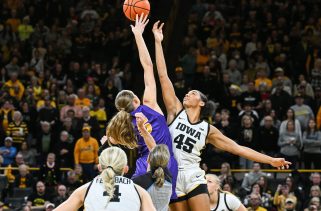 Women's Basketball Highlights vs. UIC