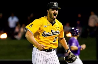 Becker Included on Brooks Wallace Award Watch List
