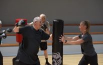 Boxing class for seniors helps with symptoms of Parkinson's disease