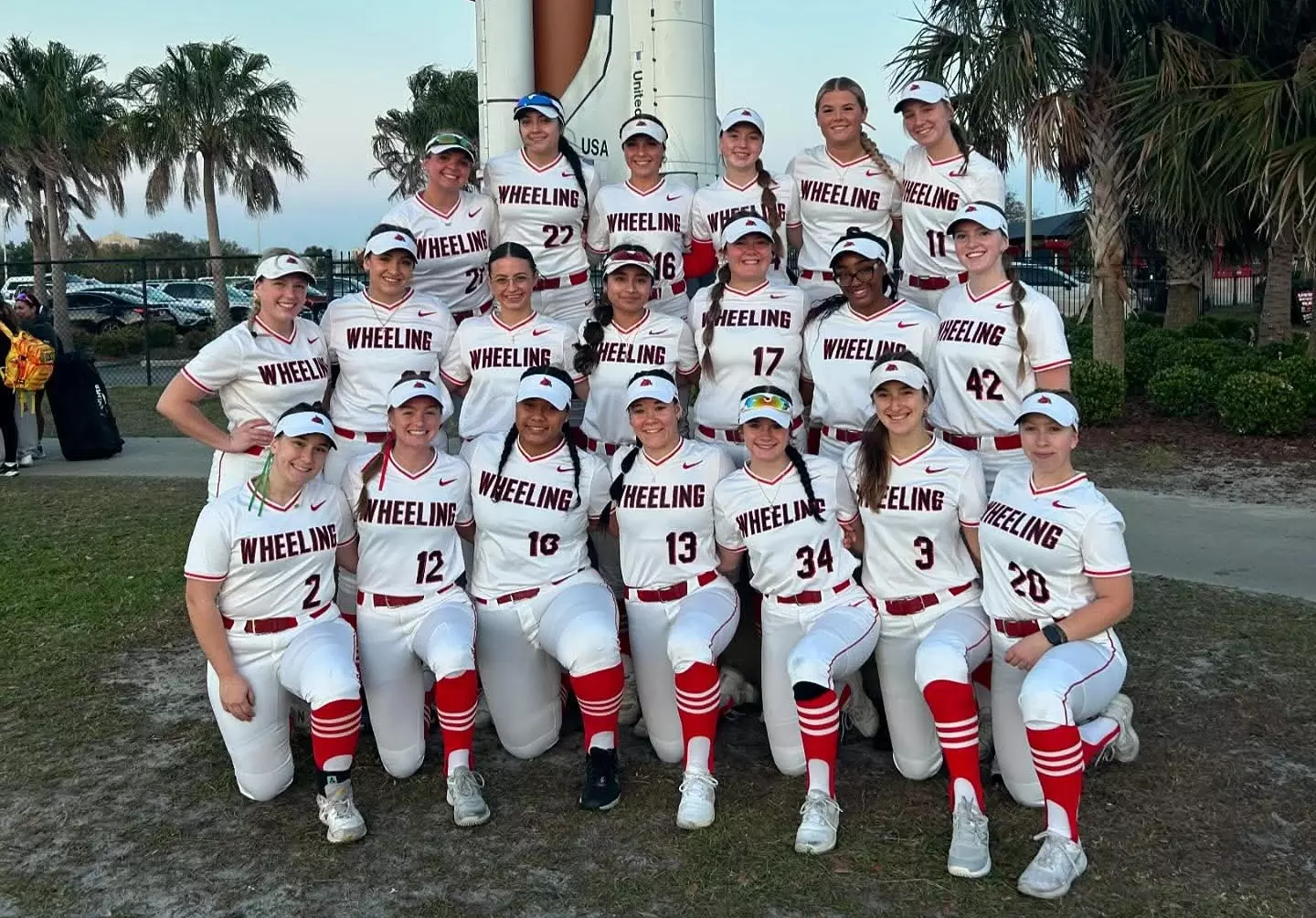 Cavaliers Split Doubleheader with Pitt