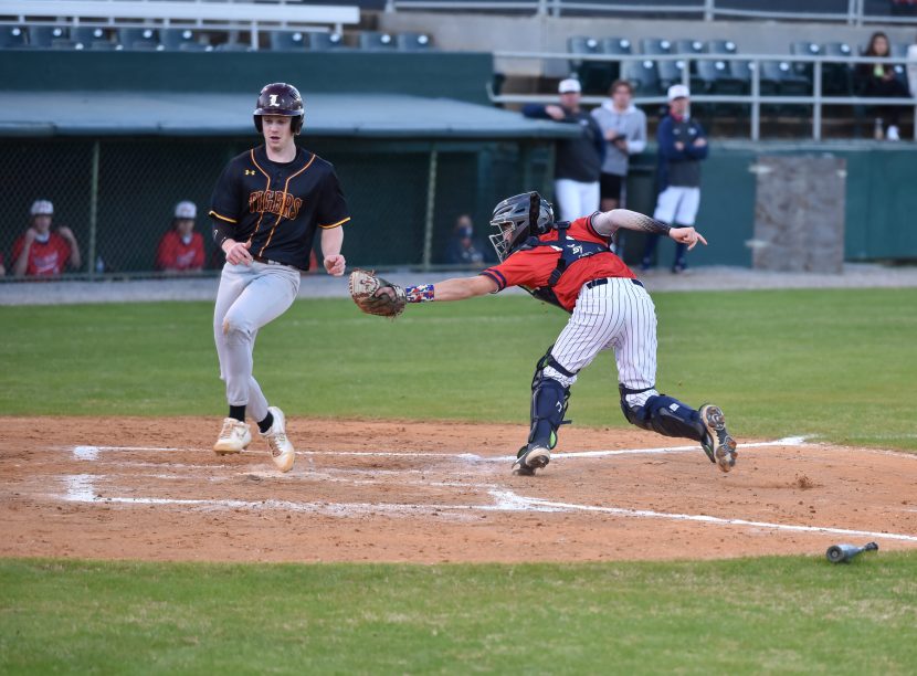 Eli Stephenson Named to SEC Community Service Team
