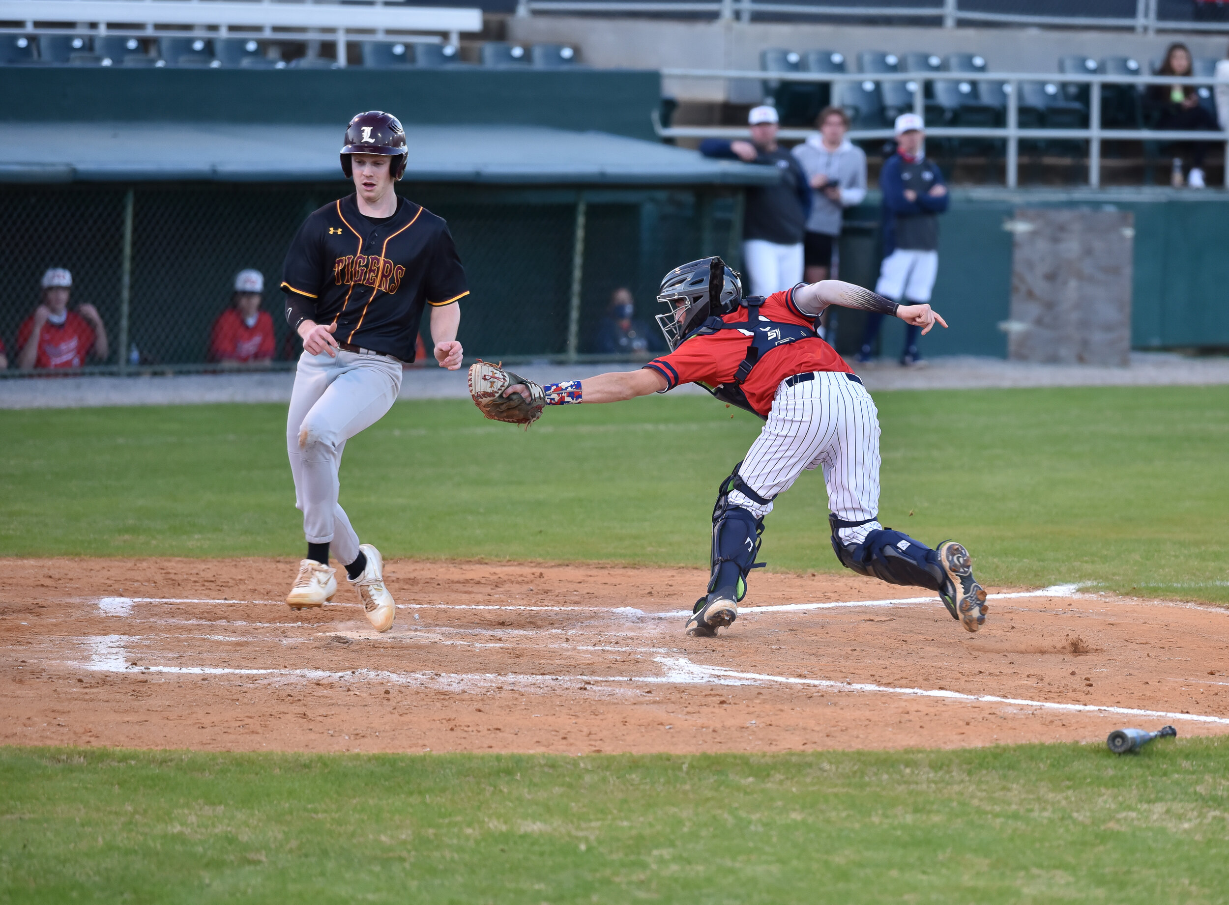 Eli Stephenson Named to SEC Community Service Team