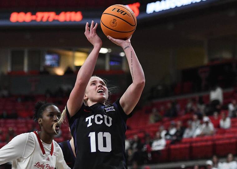 Former college basketball player fatally shot in Mobile park