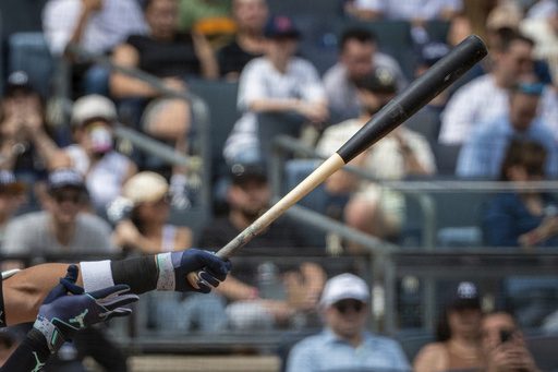 Hitting with the TORPEDO BAT