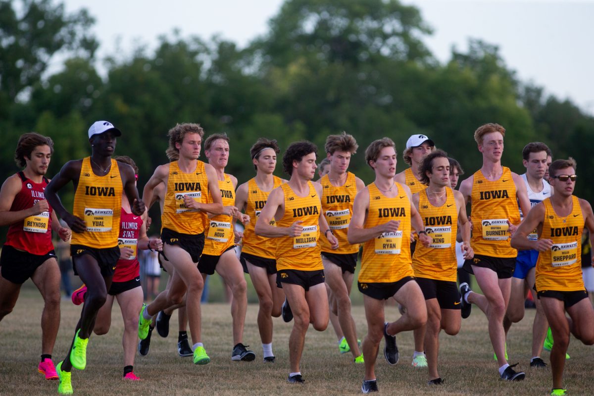 Maroon and Gold Conclude Play At Hawkeye Invitational Monday
