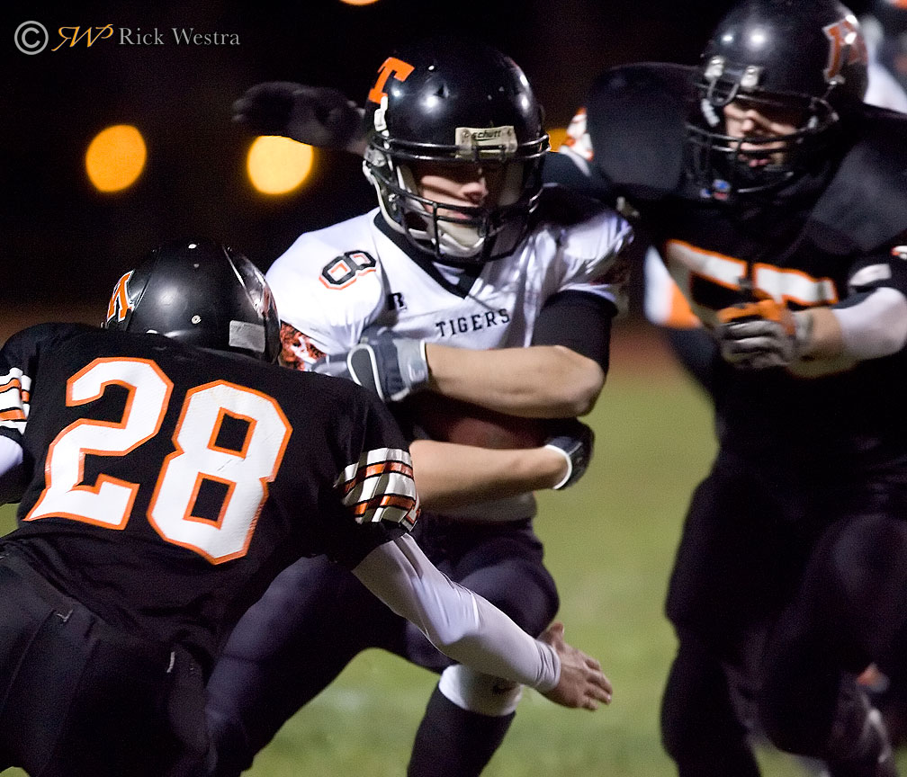 Moorhead Spuds football to move to largest Minnesota classification this fall