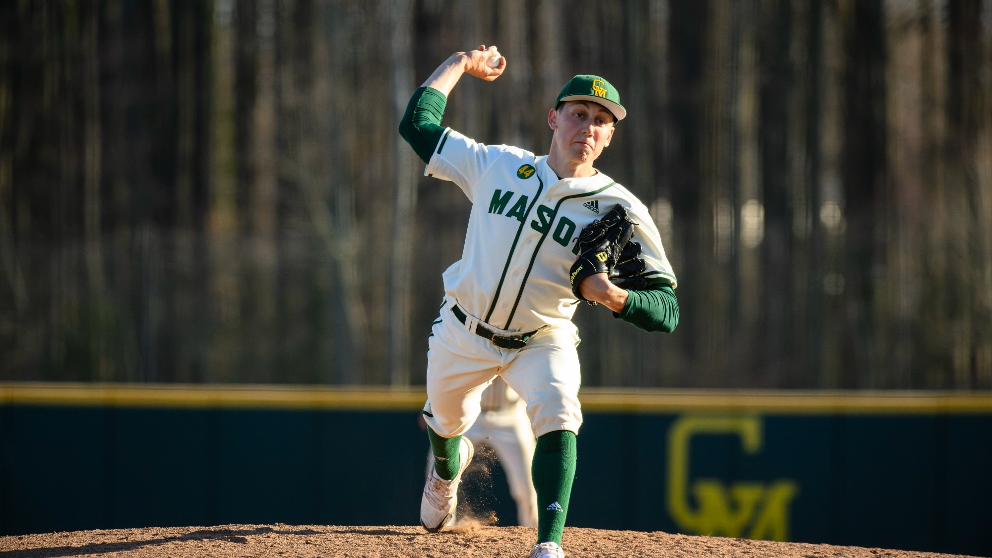 Mountaineers Drop Midweek Game to Niagara