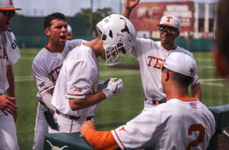 Mountaineers Hold Off Houston Rally to Clinch Series