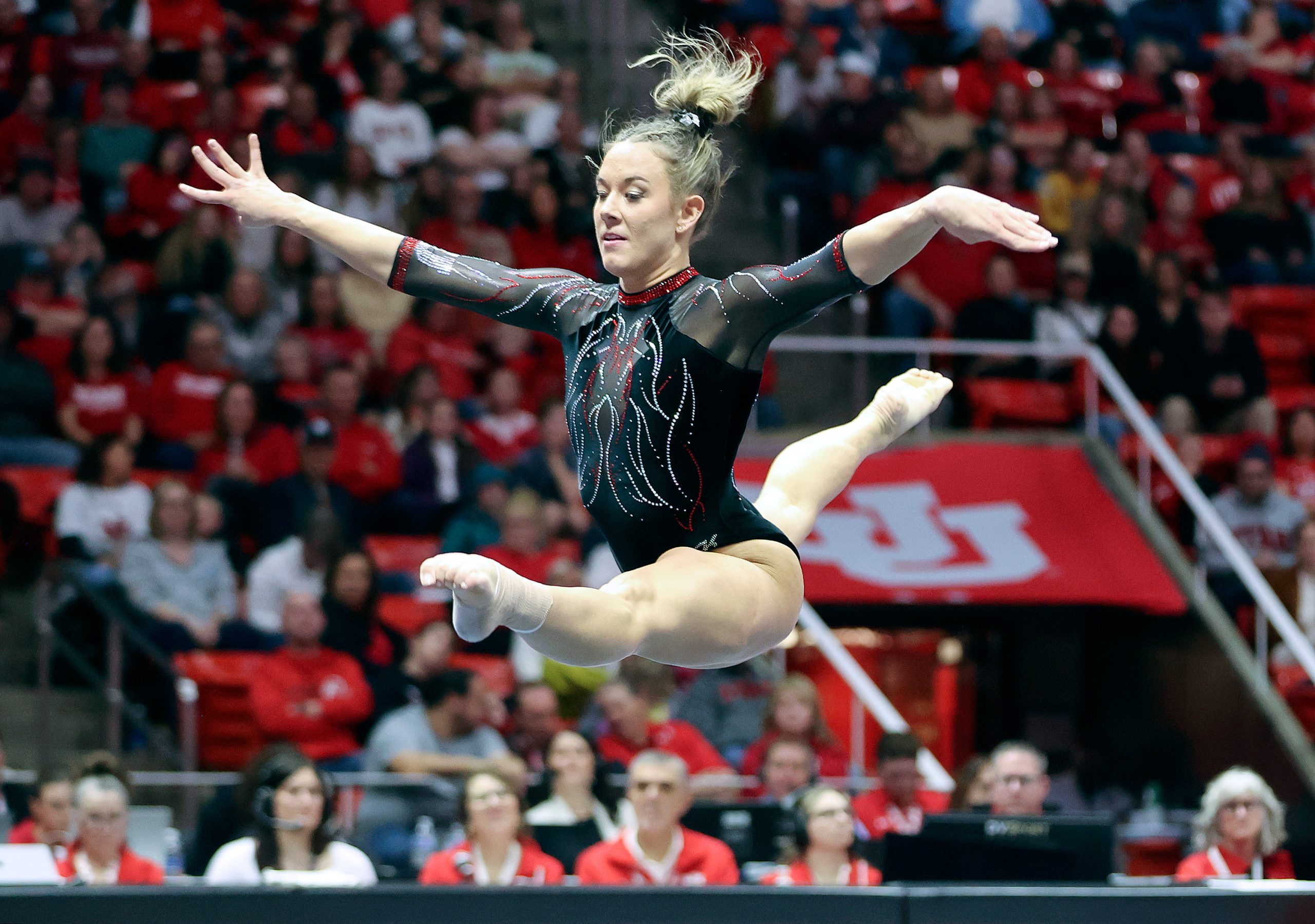 Moving on! Gymnastics advances to NCAA Regional Final