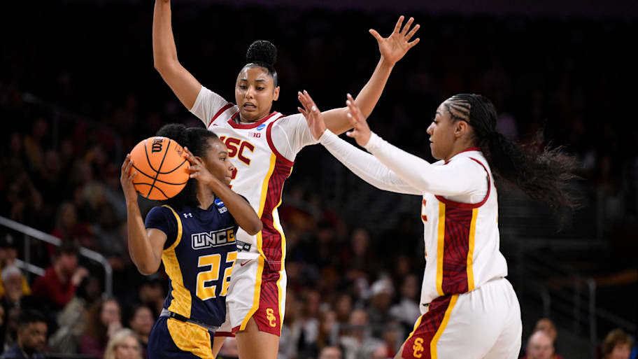 MSU basketball moves up in latest CBS Sports way