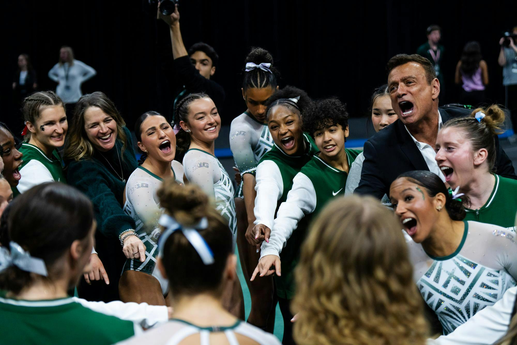 Spartans Take Saturday Doubleheader; Complete Three