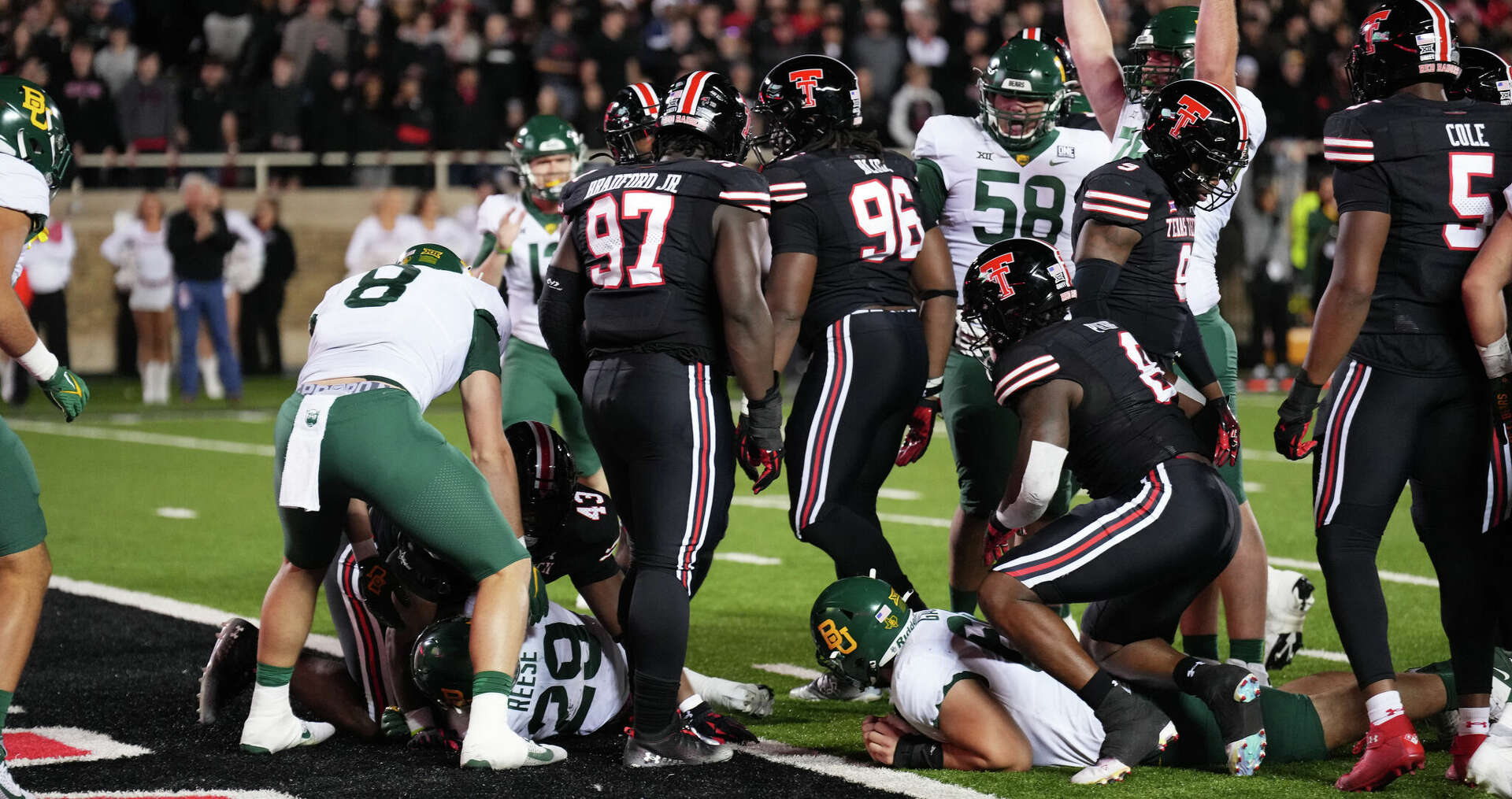 Tech football holds open practice
