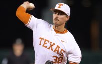 Texas holds No. 1 spot in latest college baseball Power 10 rankings