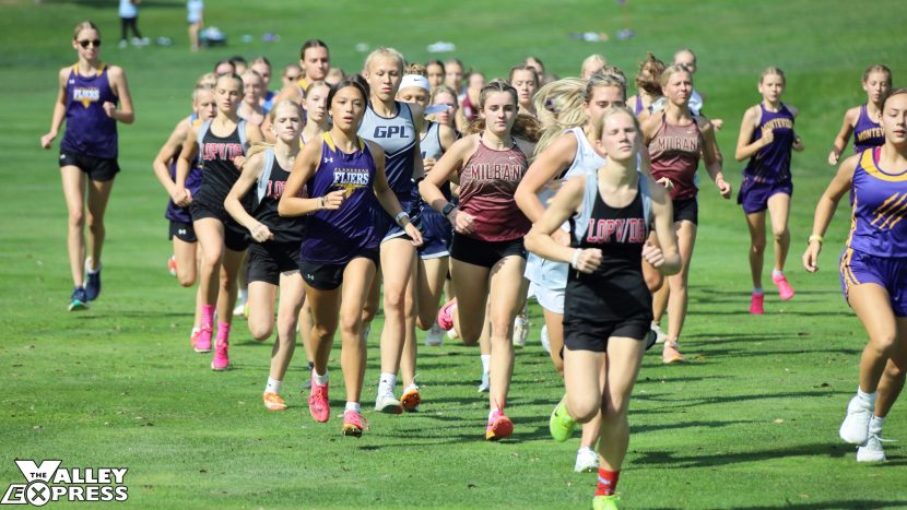 Track and Field Competes At Bulldog Invitational