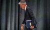Trump vs Powell