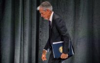 Trump vs Powell