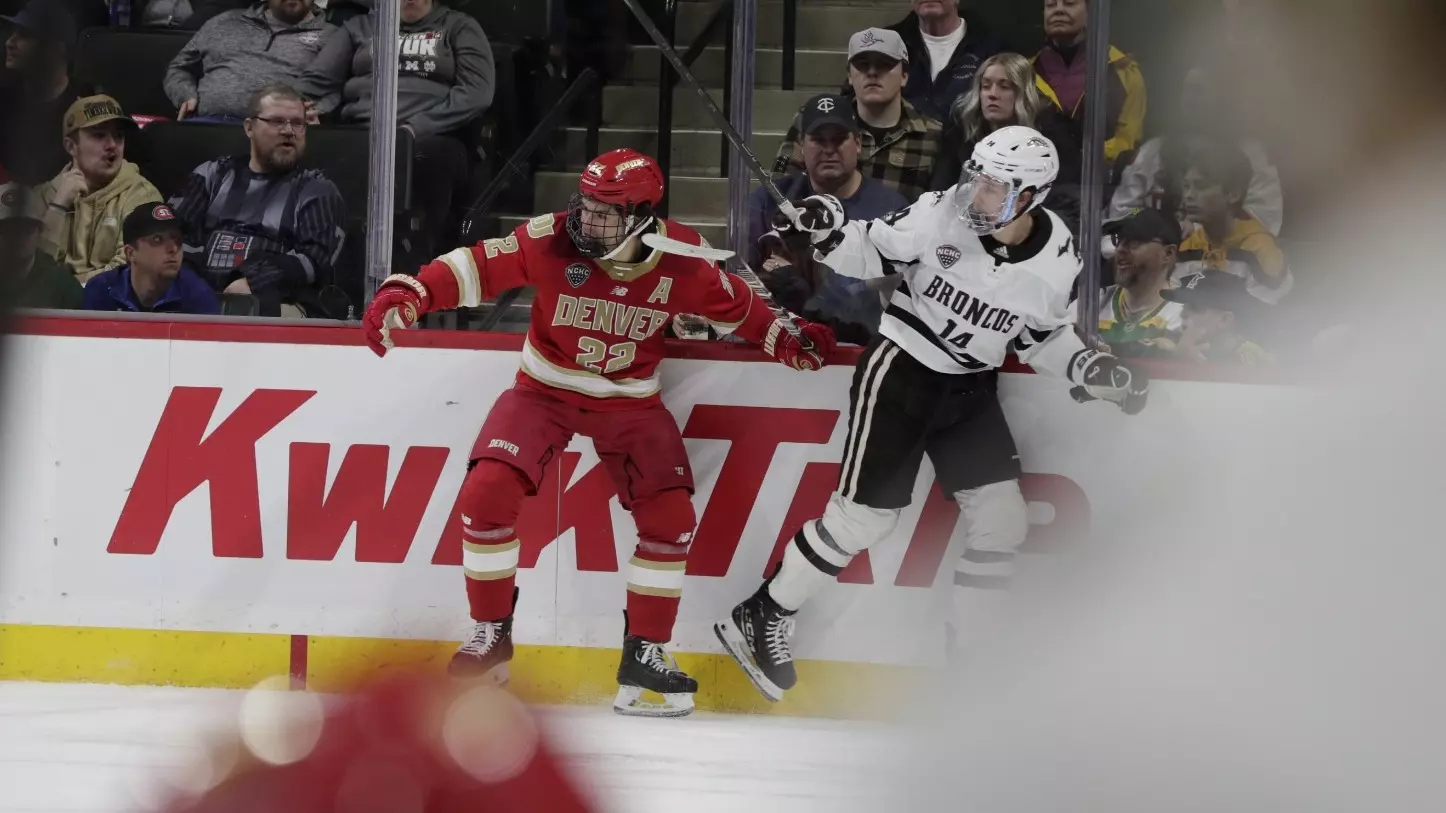 Western Michigan wins in 2OT, gets Boston U. in Frozen Four final
