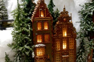 Wheeling Organizations Partner To Find Sponsors For New Holiday Snowflakes