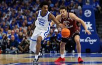 Which SEC basketball teams are winning the portal? Kentucky and Auburn top the list