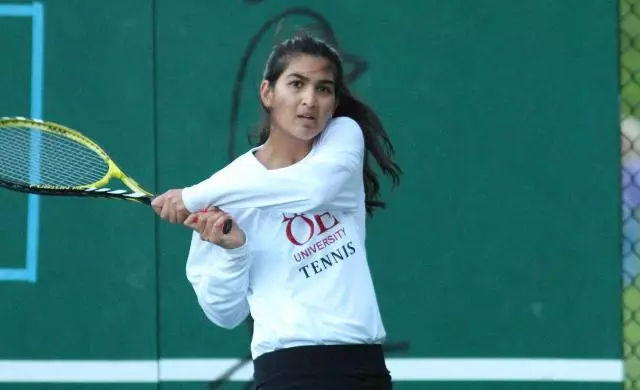 Women's Tennis Shuts Out MSOE on Senior Day