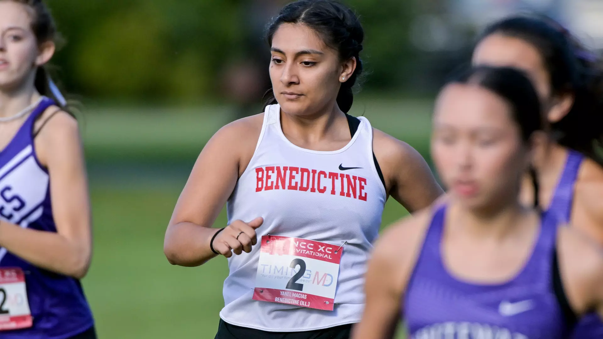Women's Track and Field Competes at Wheaton and Augustana