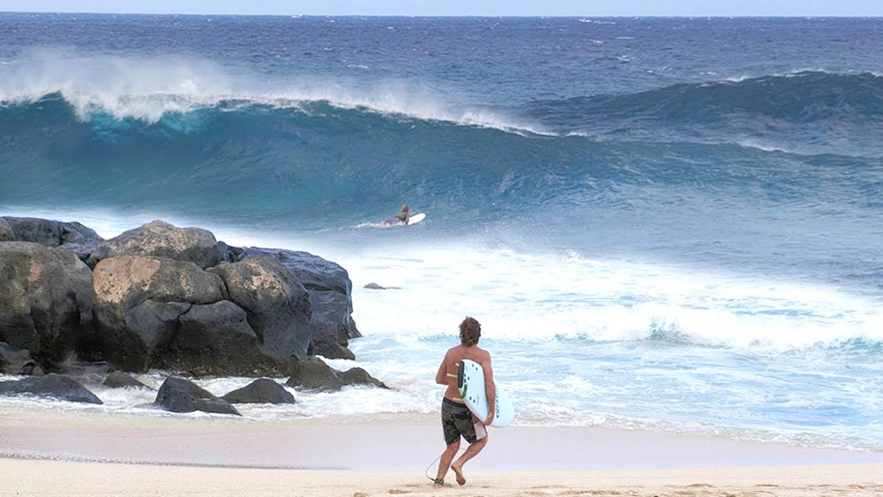 Clay Marzo, Kalani Robb & more shred RARE Hawaii waves in May 2025! RAW