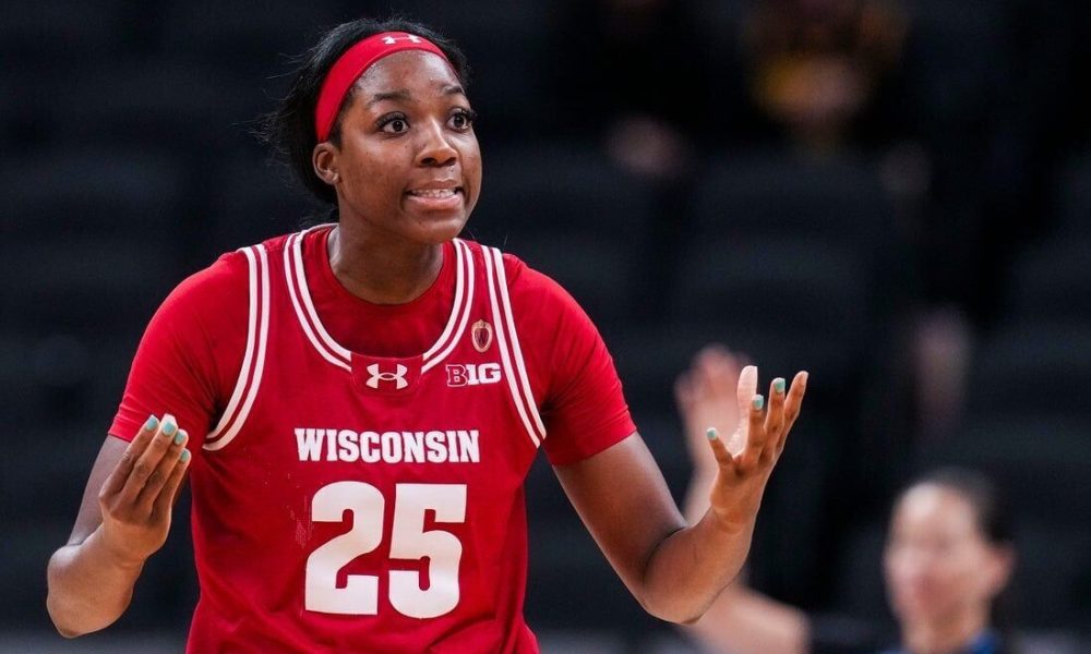 Forward Serah Williams to transfer to UConn for final season